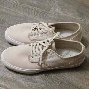 Emerica skateboarding shoes